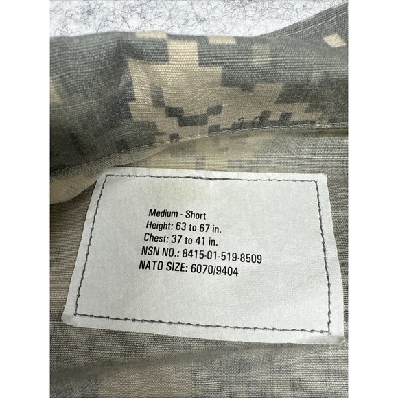 US Army Combat Military Mens Medium Short ACU Field Jacket Digital Camouflage - Picture 8 of 10